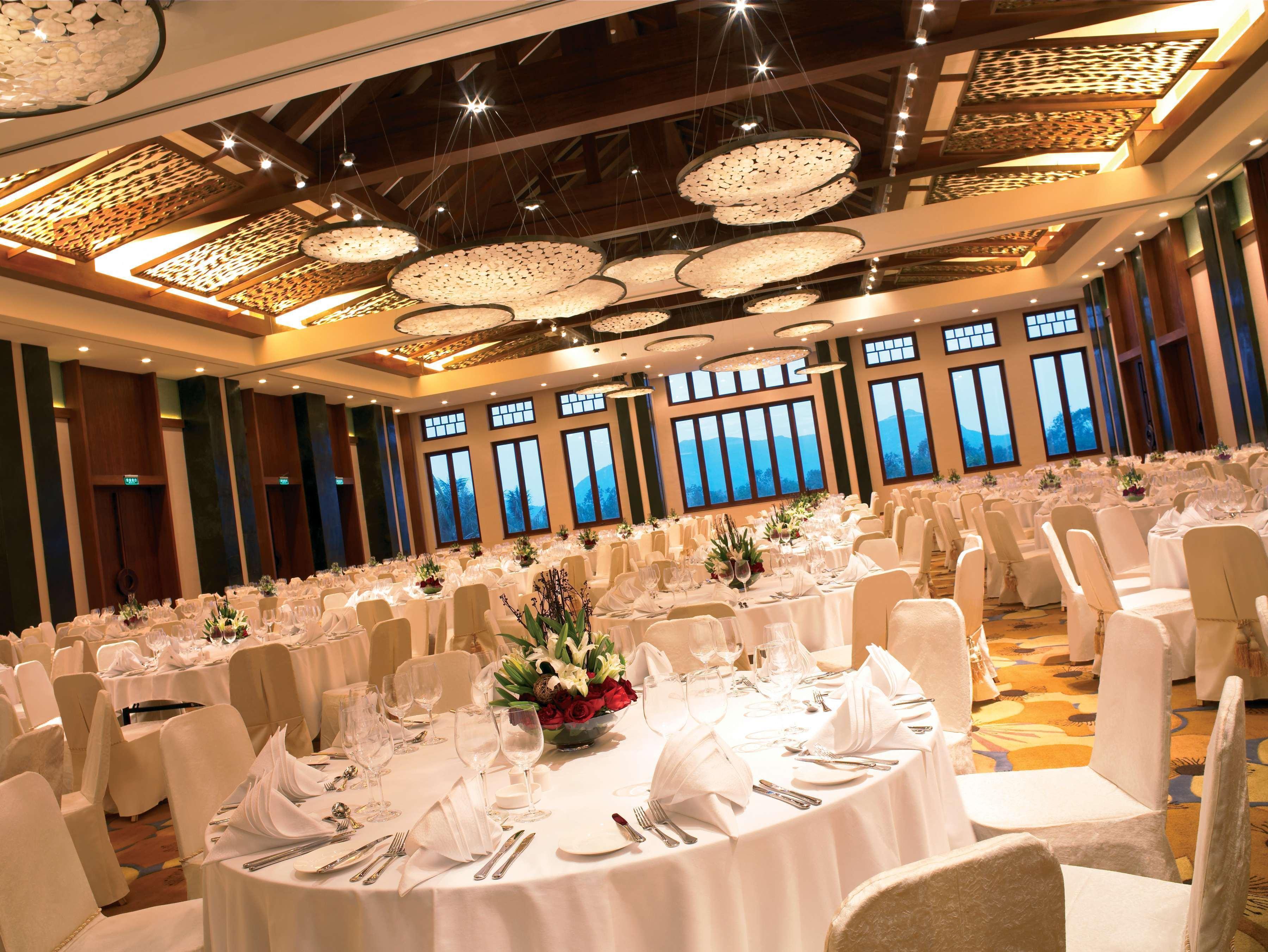 Hilton Sanya Yalong Bay Resort & Spa Restaurante foto